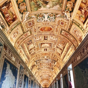 visita-ai-musei-vaticani-galleria-carte-geografiche-768x769